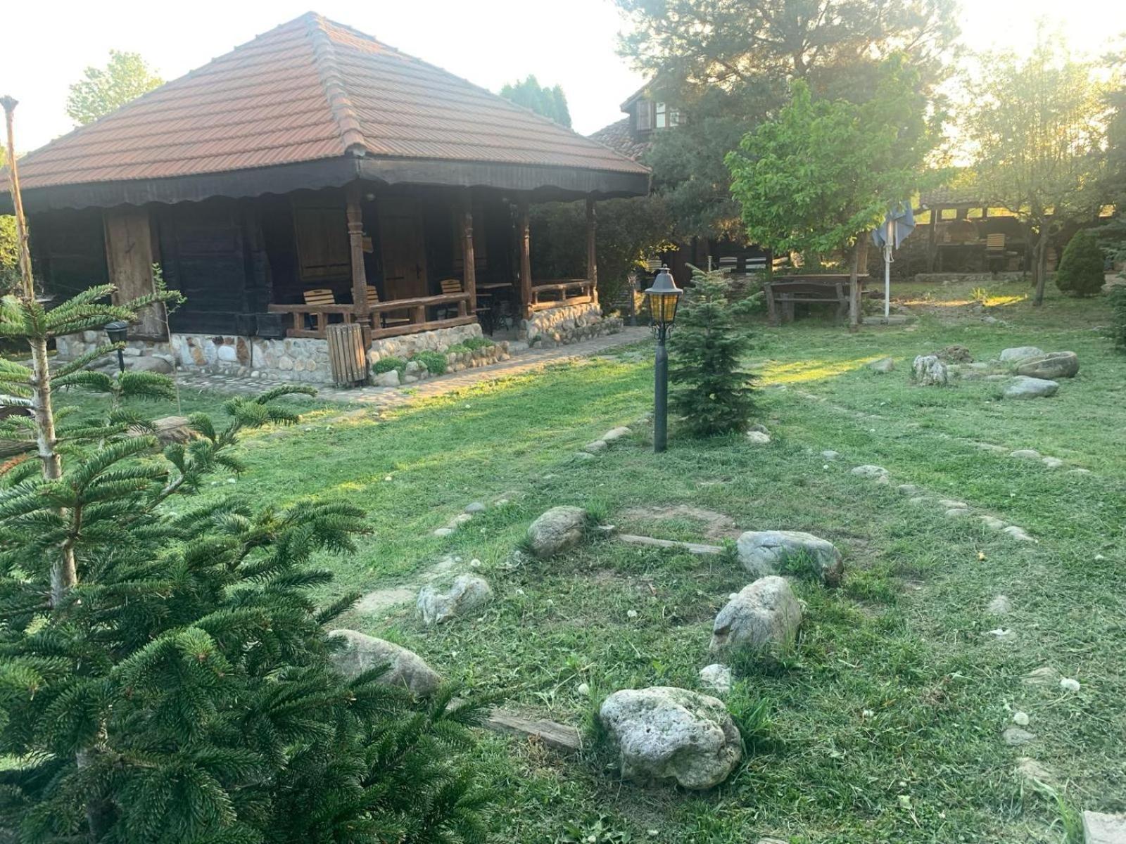 Satul Traditional Runcu  Kültér fotó